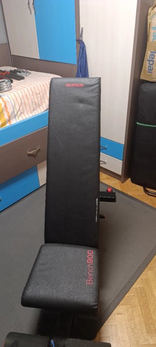 Banco musculación Decathlon Bench 900 + PESAS