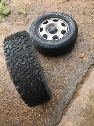 4 Ruedas Toyota RAV4 All-Terrain