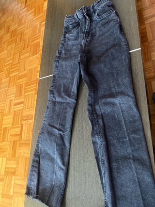 Pantalón vaquero Mango negro talla 32