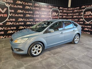 Ford Focus resstreno 1.6 gasolina,solo 31.000km