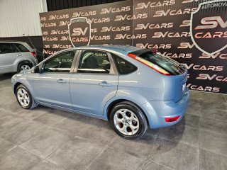 Ford Focus resstreno 1.6 gasolina,solo 31.000km