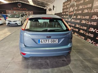 Ford Focus resstreno 1.6 gasolina,solo 31.000km