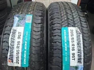 205 65 R16 95T M+S Bridgestone - 2 neumáticos km0