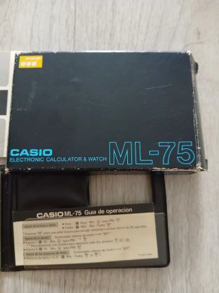 Calculadora Casio ML-75 Manuales y Caja