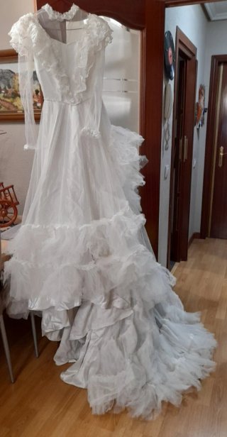 Vestido de Novia Blanco con Encaje