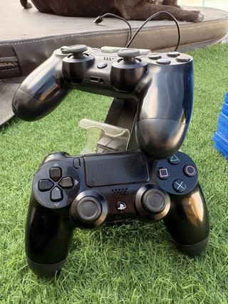 Pack PS4 (PlayStation 4) + Juegos + mandos suporte
