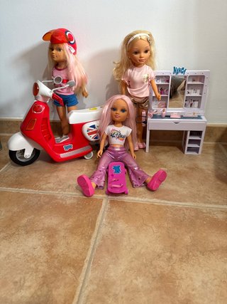 Set de 3 Muñecas Nancy con Accesorios