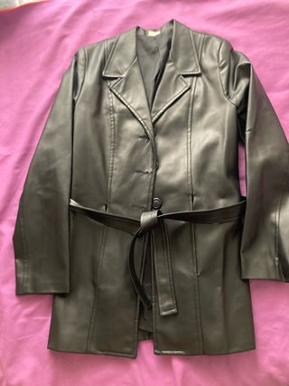 Abrigo de Polipiel Negro Talla 36
