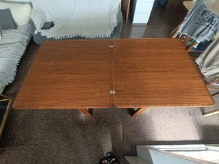 Mesa de comedor extensible