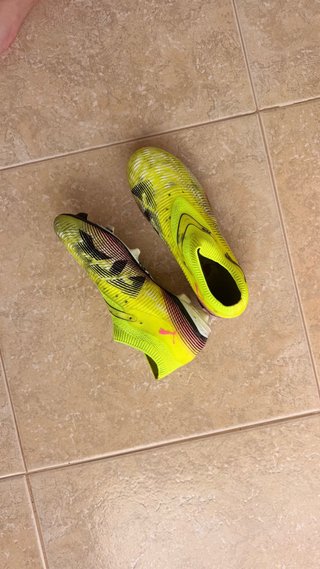 Botas de fútbol Puma Talla 40 - Amarillo Flúor