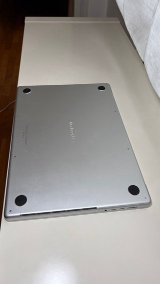 MacBook Pro M1 Plata