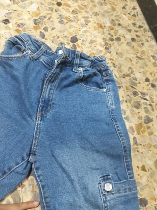Pantalones vaqueros Zara azules
