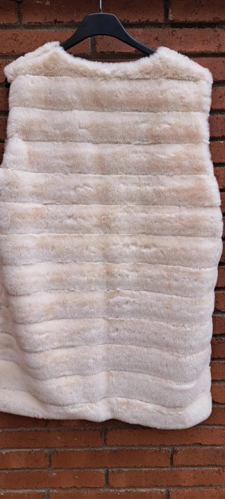 Chaleco de Pelo Beige