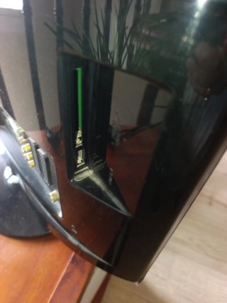 Televisor LG Negro Pequeño