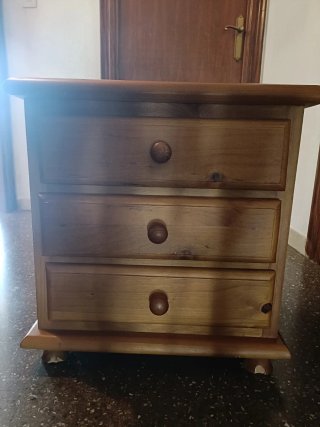 Cajonera de madera