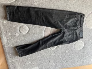 Pantalón baggy jeans negros usados
