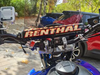 Yamaha XT660R Enduro Azul y Negra