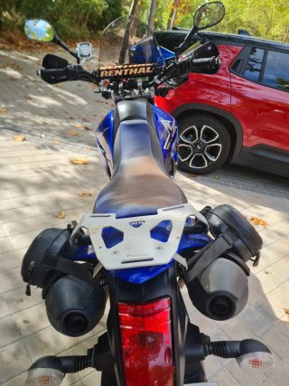 Yamaha XT660R Enduro Azul y Negra