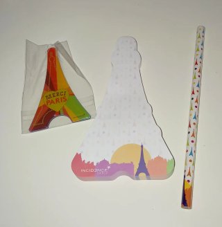Lote de papelería París