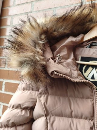 Plumas Superdry Beige