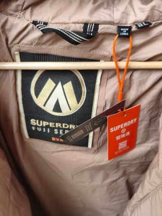 Plumas Superdry Beige