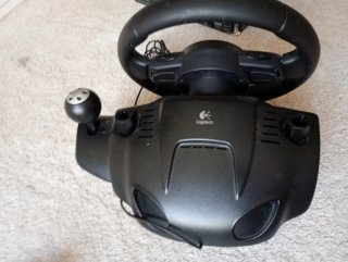 Volante Logitech Driving Force GT