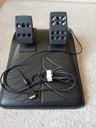 Volante Logitech Driving Force GT