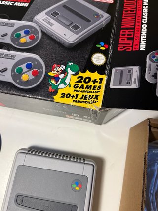 Nintendo Super Nintendo Classic Mini + Caja