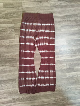 Pantalón de punto fluido tie-dye