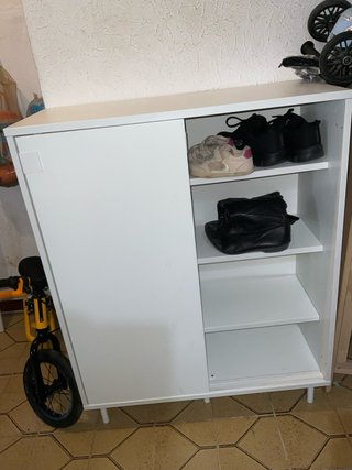Zapatero/almacenaje. IKEA Mackapär Blanco.