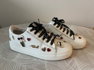 Zapatillas Karl Lagerfeld Blancas con Detalles Dor
