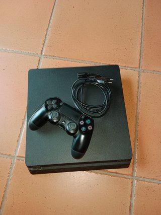 PS4 Slim 1TB