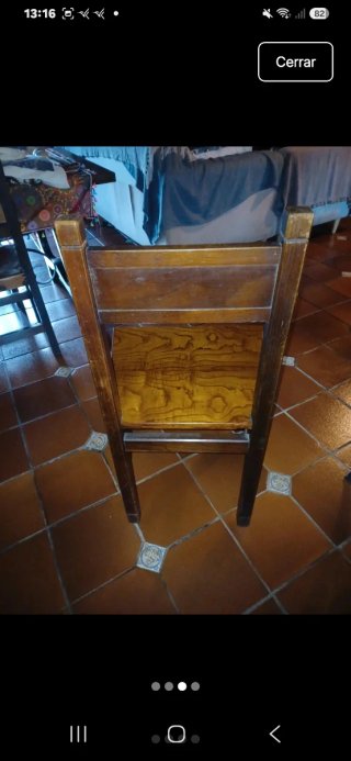 Silla de madera maciza
