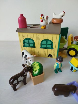 Playmobil Junior 71656 Granja con Tractor NUEVO