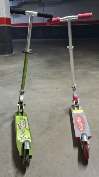 2 Patinetes para Niños.JUNTOS(20€) SEPARADOS(10€)