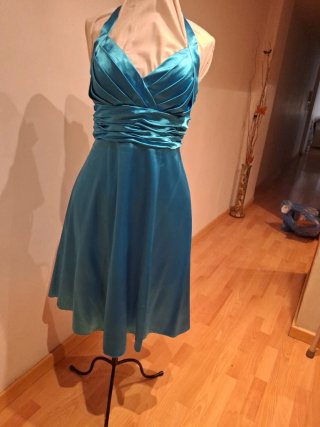 Vestido azul brillante halter