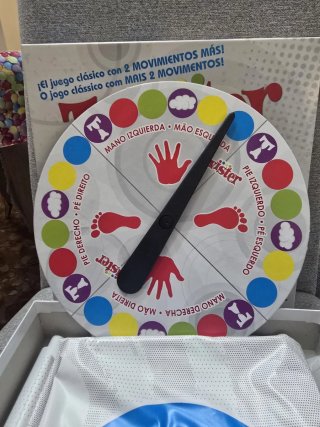 Juego de mesa Twister de Hasbro