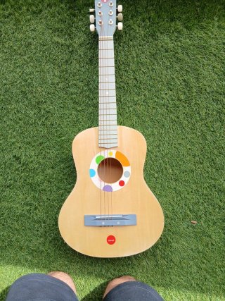 Guitarra infantil Janod
