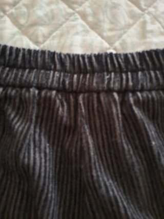 Pantalón Negro bombacho de pana Zara 7 años