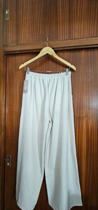 Pantalón Largo Crema con Bordados