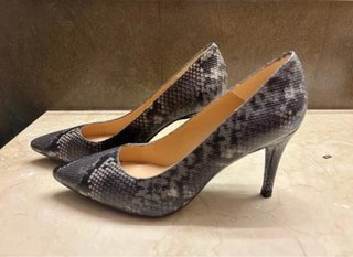 Zapatos tacón Unisa / animal print/Perfecto estado