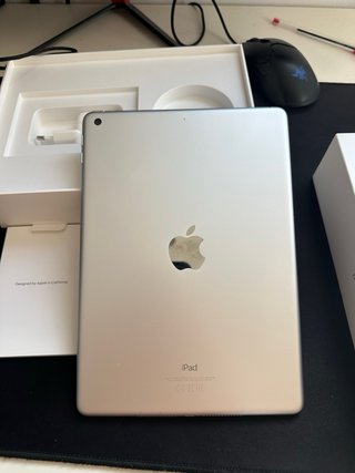 iPad 6ª Gen 128GB WiFi A1893 Blanco