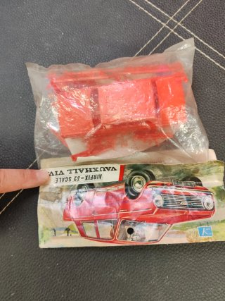 Maqueta Airfix Vauxhall Viva Escala 1:32