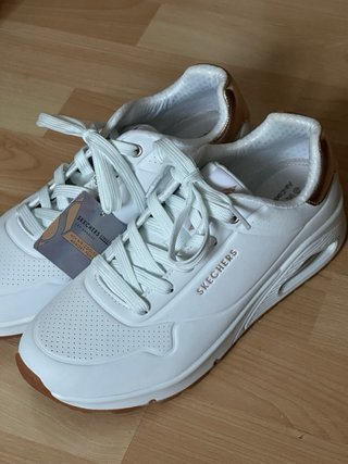 Zapatillas Skechers nuevas