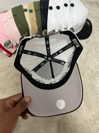 Gorra New Era NY Yankees Blanca y Negra