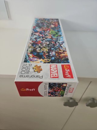 Puzzle Marvel Panorama 1000 piezas. Sin usar