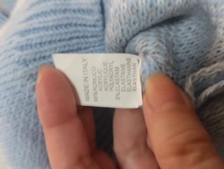 Jersey de punto con corazones azul claro