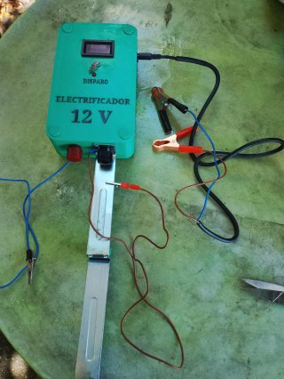 Pastor Eléctrico 12V DISPARO 10KV