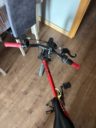 Bicicleta Infantil BTWIN 20" Roja