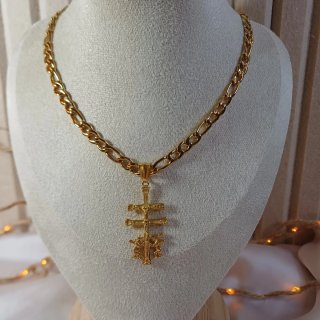 Cadena Figaro y Cruz Caravaca Chapado Oro 18k